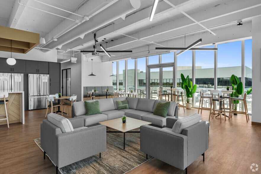 More Photos Of 1489 W Palmetto Park Rd, Boca Raton Coworking Space