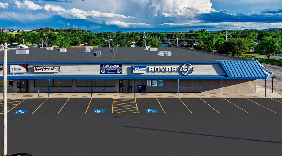 More Photos Of 909 E St Patrick St, Rapid City Storefront Retail Office For Lease