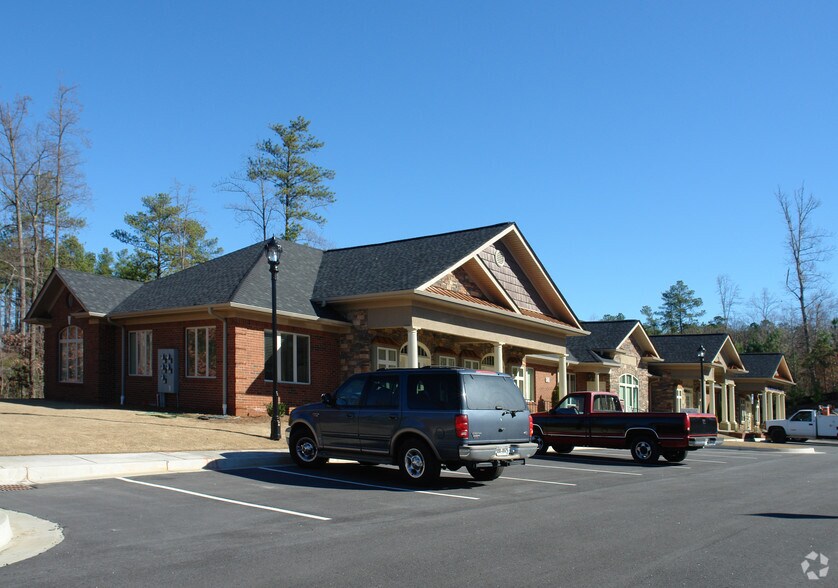 More Photos Of 4720 Peachtree Industrial Blvd, Berkeley Lake Office For Lease
