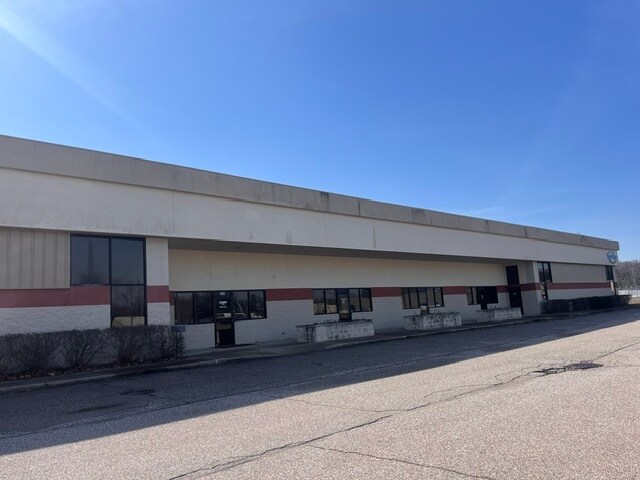 More Photos Of 205 Woodcreek Dr, Michigan City Warehouse For Sale