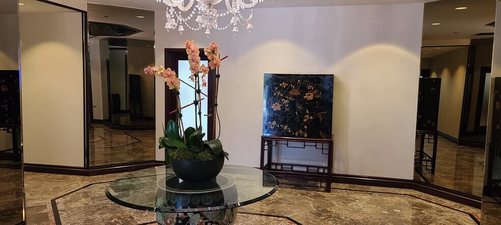 More Photos Of 151 SE 15th Rd, Miami Loft Creative Space For Lease