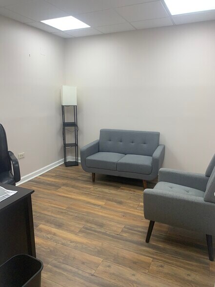 More Photos Of 661 Madison Ave, Memphis Medical For Sale