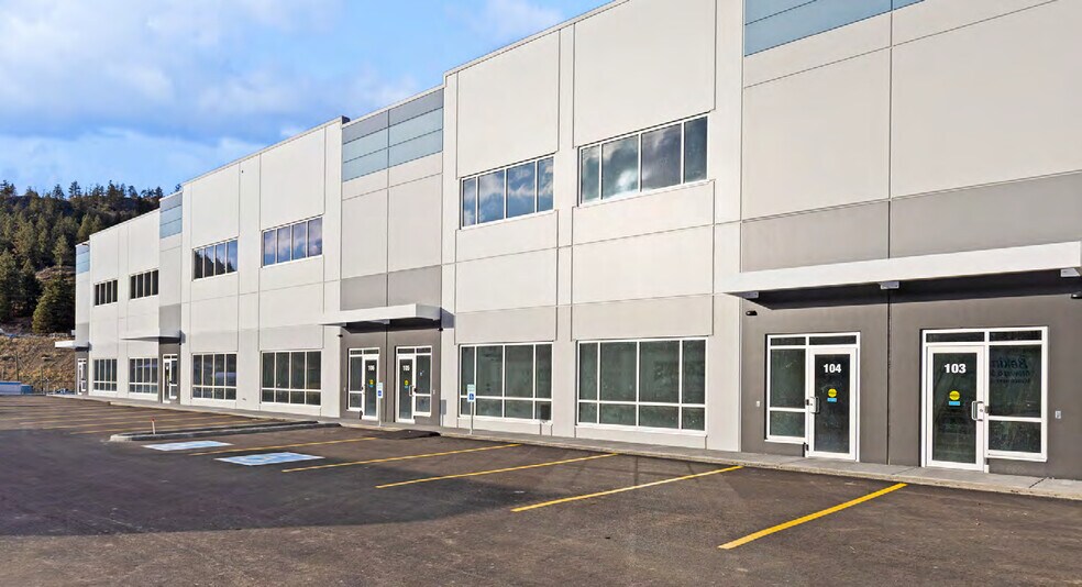 More Photos Of 2636 Kyle Rd, West Kelowna Showroom For Sale
