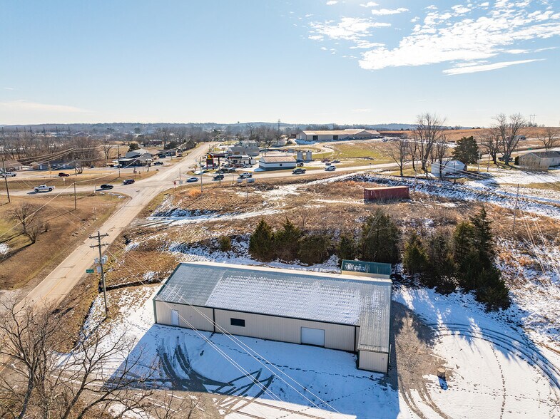 More Photos Of 2184 Highway B, Mansfield Distribution For Sale