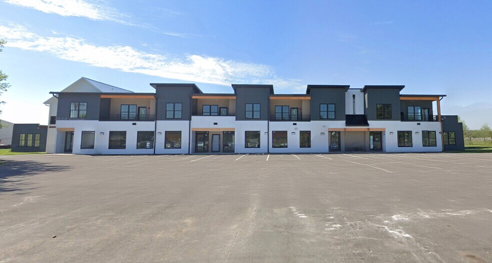 Primary Photo Of 110 W Henning St, Battle Lake Apartments For Lease