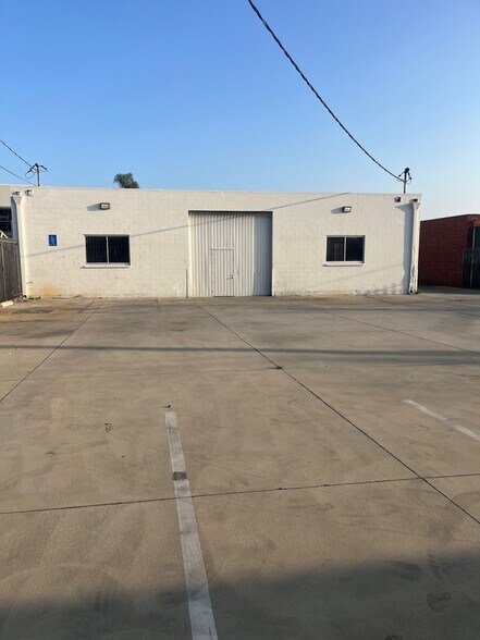 More Photos Of 1751 N Floradale Ave, South El Monte Warehouse For Lease