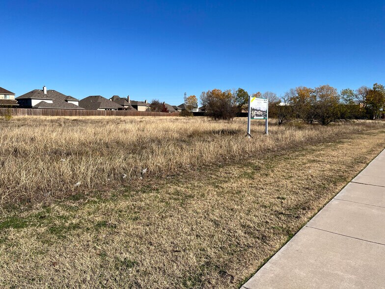 More Photos Of East Bailey Boswell Rd, Saginaw Unknown For Lease