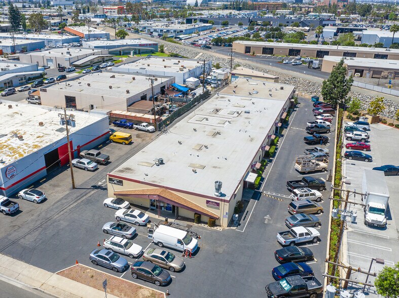 Primary Photo Of 1210 N Batavia St, Orange Industrial For Lease