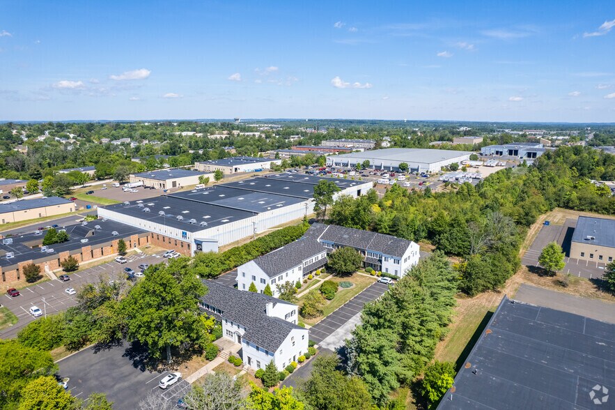 More Photos Of 1364 Welsh Rd, North Wales Office For Sale