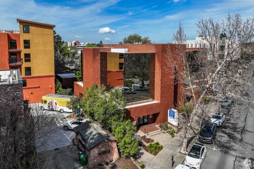 More Photos Of 1400 Civic Dr, Walnut Creek Office For Lease