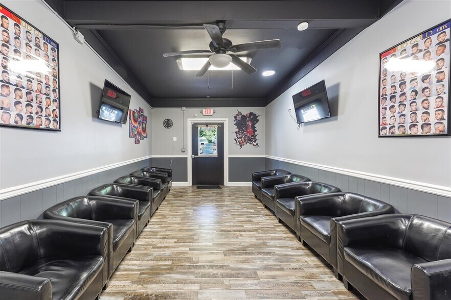 More Photos Of 1470 W Baltimore Pike, Toughkenamon Restaurant For Sale