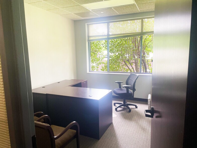 More Photos Of 800 N Arkansas Ave, Russellville Bank For Lease