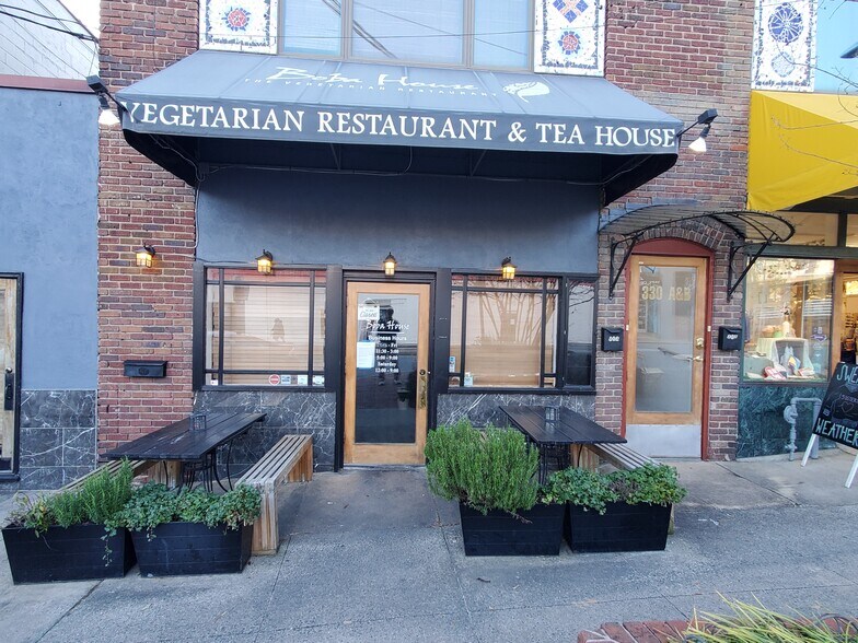 Primary Photo Of 332 Tate St, Greensboro Restaurant For Lease