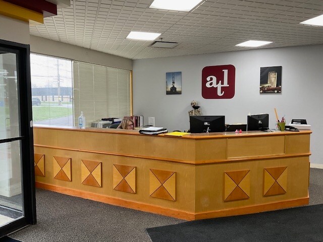 More Photos Of 6085 Court Street Rd, Syracuse Warehouse For Lease