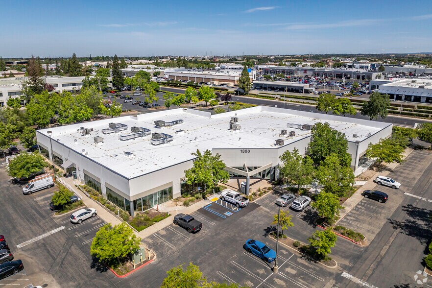 More Photos Of 1386 Lead Hill Blvd, Roseville Medical For Lease