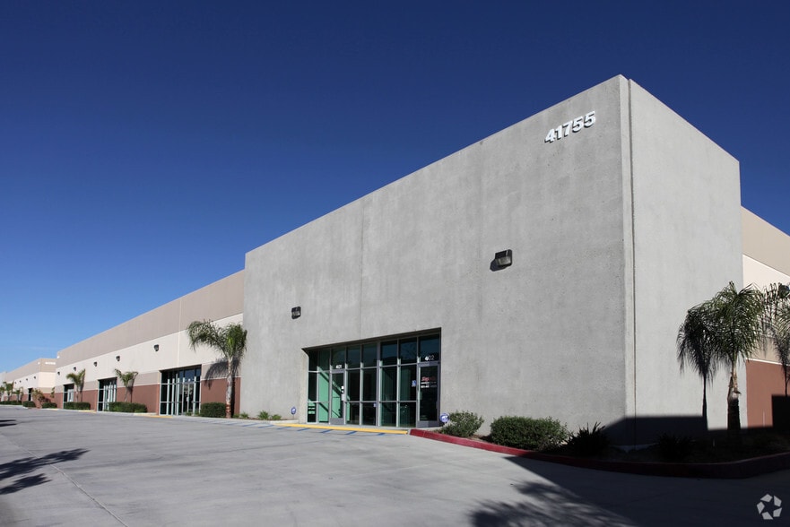 Primary Photo Of 41755 Elm St, Murrieta Warehouse For Sale