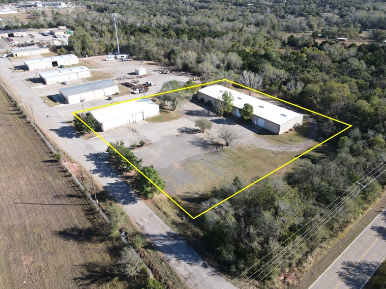 Primary Photo Of 5608-5608 Industrial Blvd, Edmond Warehouse For Lease