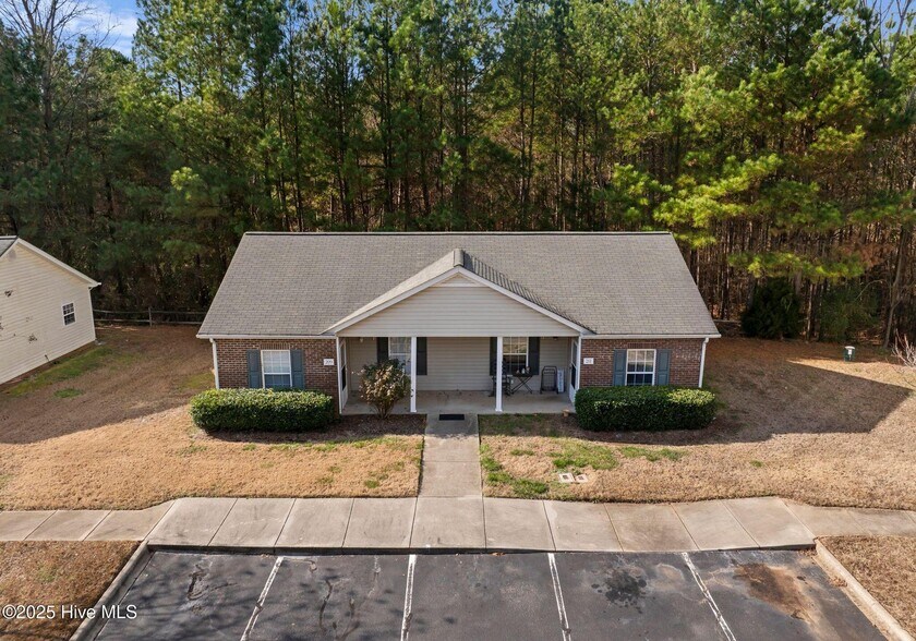 More Photos Of 202 Laurel Ave, Wadesboro Apartments For Sale