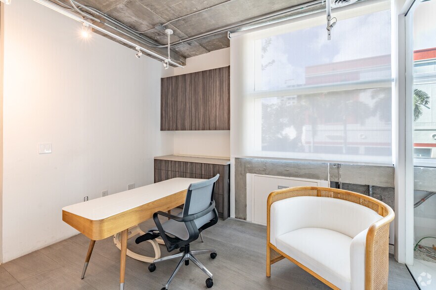 More Photos Of 2347 Biscayne Boulevard, Miami Apartments For Lease