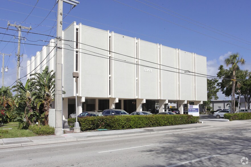 More Photos Of 5353 N Federal Hwy, Fort Lauderdale Medical For Lease