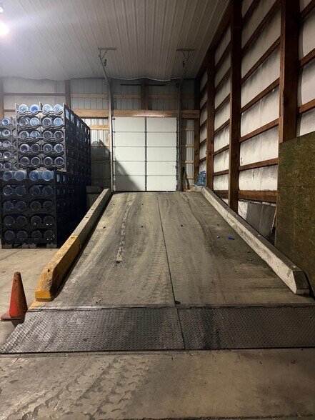 More Photos Of 200 N 1st St, Stroudsburg Warehouse For Lease