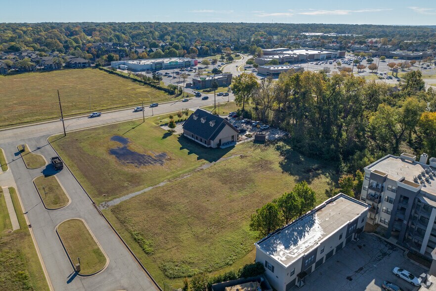 More Photos Of 2722 E 93rd St, Tulsa Land For Sale