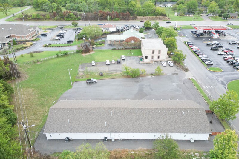 More Photos Of 531-537 Legion Dr, Harrodsburg Medical For Lease