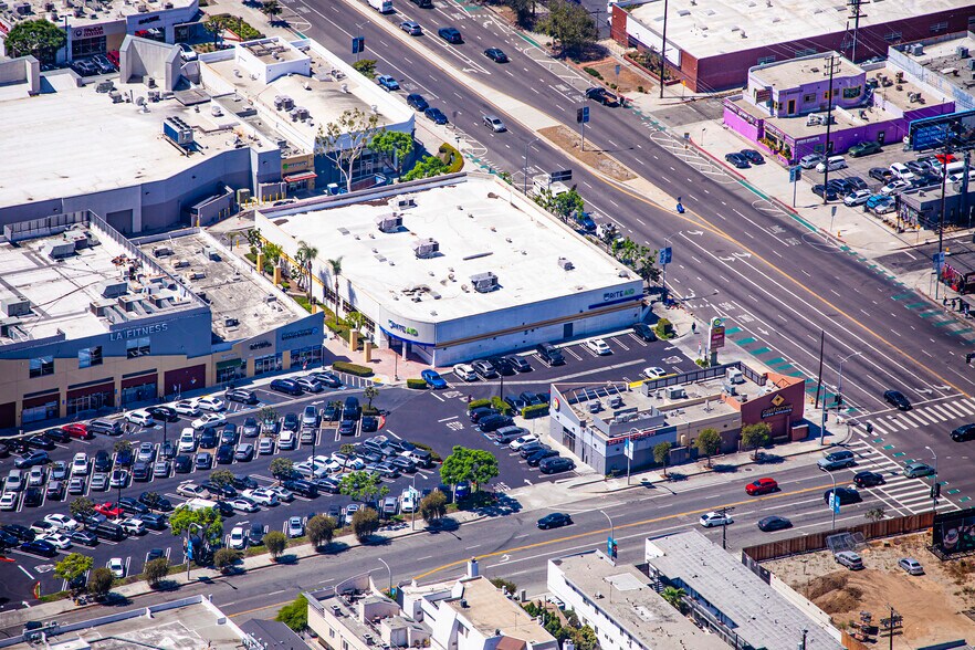 More Photos Of 3802 Culver Ctr, Culver City Drugstore For Sale