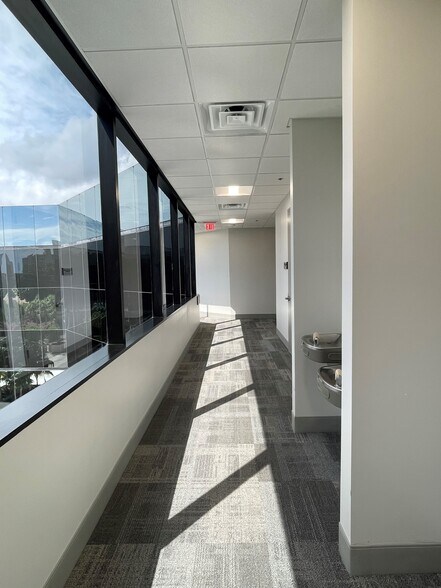 More Photos Of 4800 N Federal Hwy, Boca Raton Unknown For Lease
