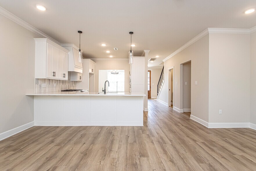 More Photos Of 206 Kanis Ridge Dr, Little Rock Multifamily For Sale