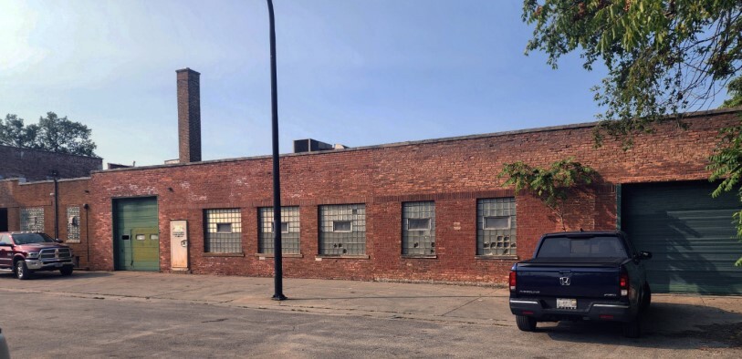 Primary Photo Of 4608-4612 W 20th St, Chicago Manufacturing For Sale