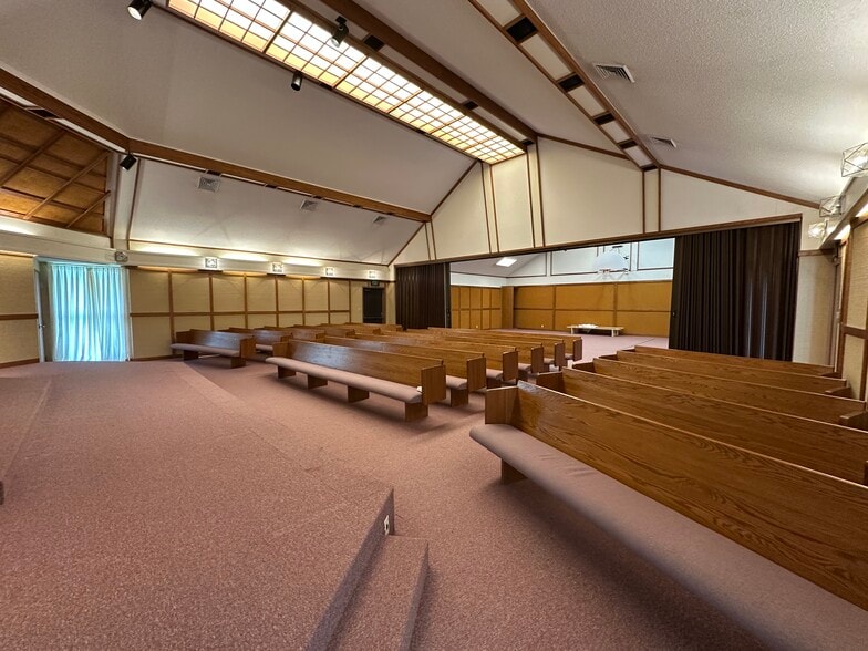 More Photos Of 2460 Baldwin st, Sturgis Religious Facility For Sale