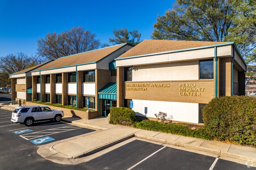 More Photos Of 11860-11864 Sunrise Valley Dr, Reston Office For Sale