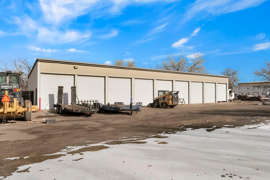 More Photos Of 1770 E 69th Ave, Denver Warehouse For Lease