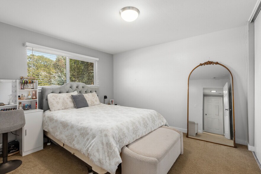 More Photos Of 155 Nova Albion Way, San Rafael Apartments For Sale