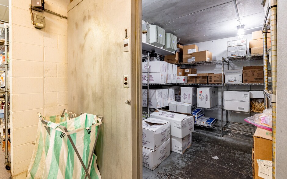 More Photos Of 1651 8th St, Cody Restaurant For Sale