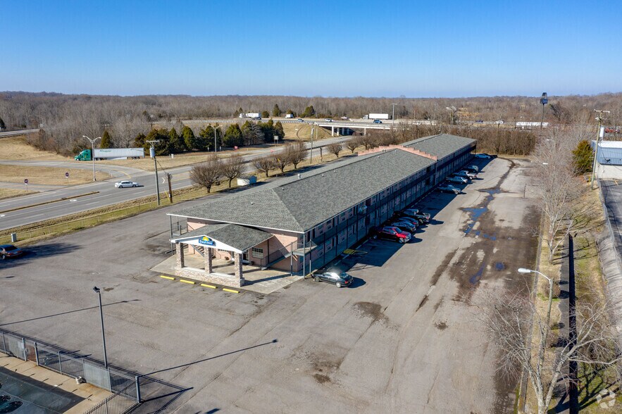 More Photos Of 201 Gifford Pl, Joelton Hotel For Sale