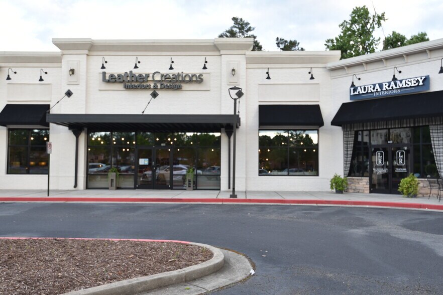 More Photos Of 735 N Main St, Alpharetta Land For Lease