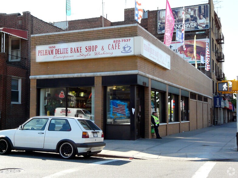 Primary Photo Of 1650 Crosby Ave, Bronx Storefront For Lease