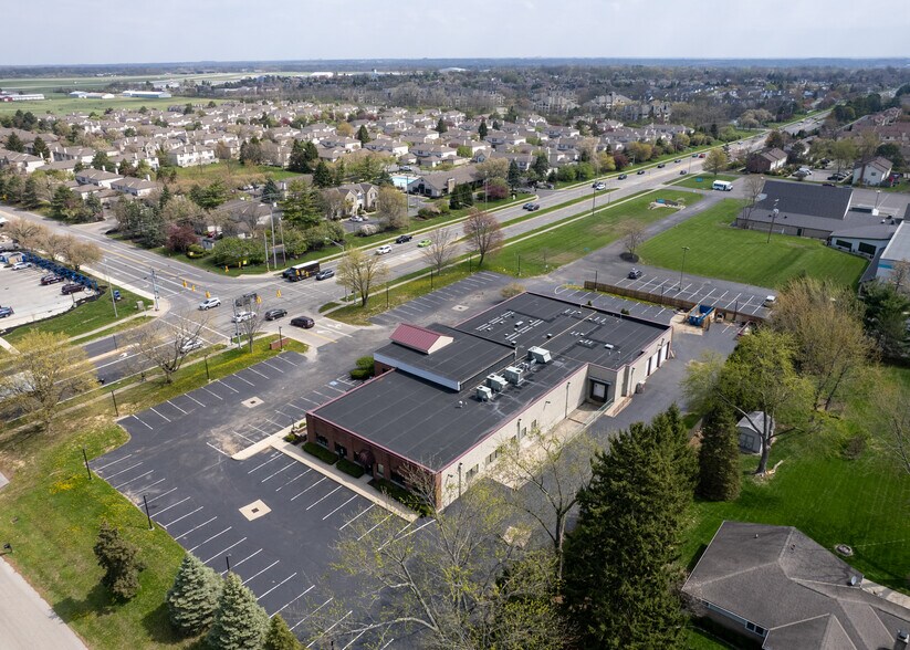 Primary Photo Of 2555 Bethel Rd, Columbus Freestanding For Lease