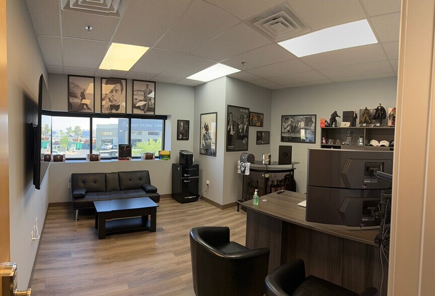 More Photos Of 5474 Stephanie St, Las Vegas Industrial For Sale