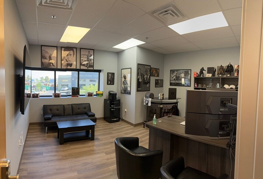 More Photos Of 5474 Stephanie St, Las Vegas Industrial For Sale