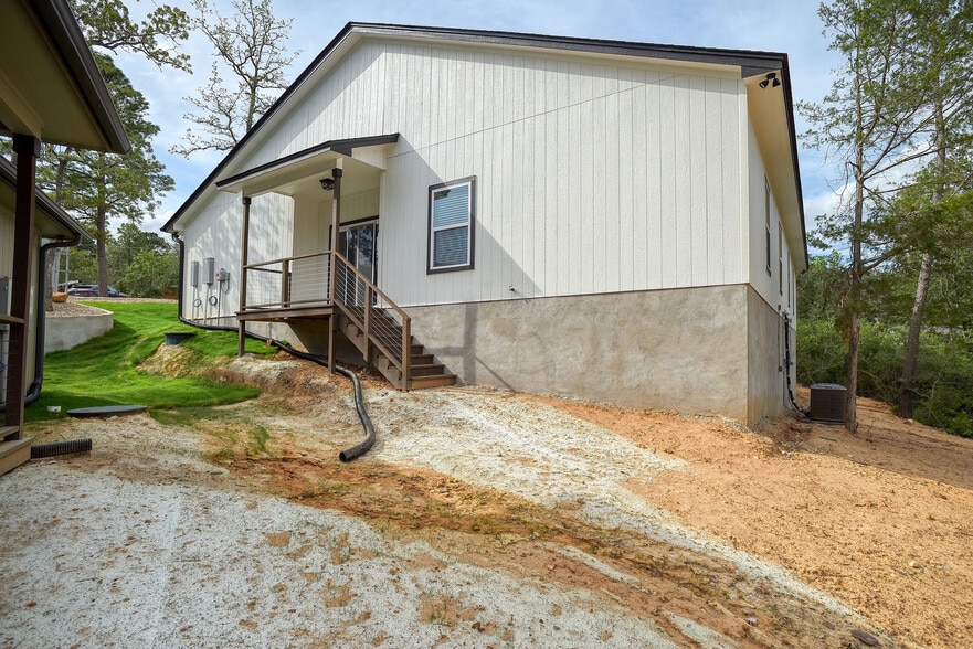 More Photos Of , Bastrop Specialty For Sale
