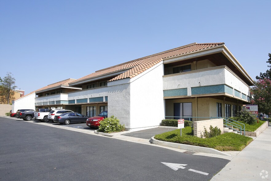 Primary Photo Of 710 Rimpau Ave, Corona Office For Lease