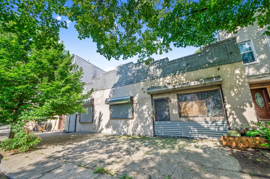 More Photos Of 3602-3604 Clarendon Rd, Brooklyn Storefront Retail Residential For Sale