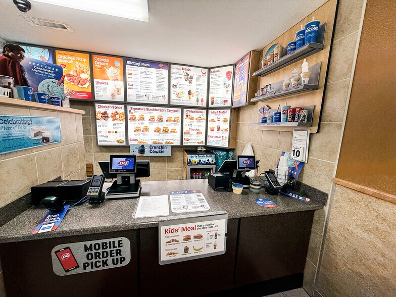 More Photos Of 1290 Front St, Forsyth Freestanding For Sale