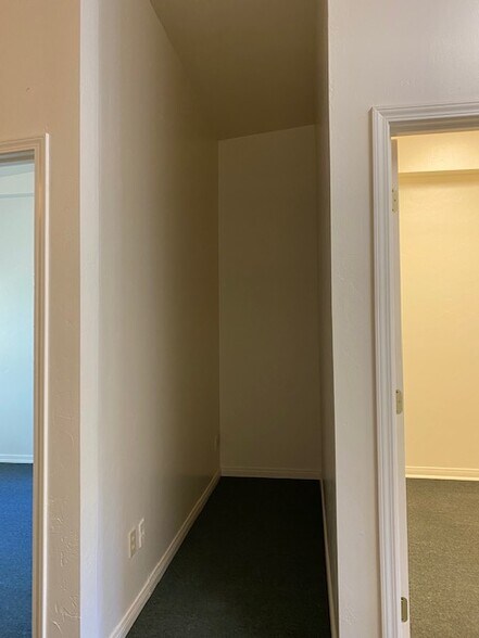 More Photos Of 634 Schemmer Dr, Prescott General Retail For Lease
