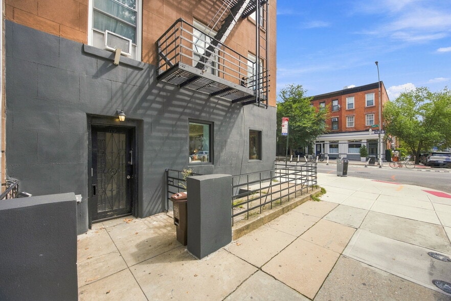 More Photos Of 486-488 Court St, Brooklyn Storefront Retail Residential For Sale