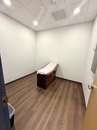 More Photos Of 15815 Shaddock Dr, Winter Garden Office For Lease