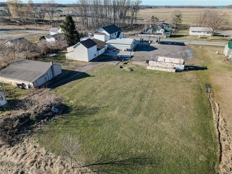 More Photos Of 10204 Roosevelt Hwy, Lyndonville General Retail For Sale